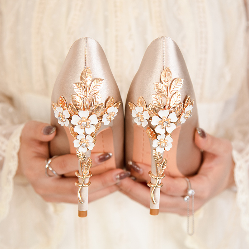 Роскошные туфли-лодочки с мета – обзор и цена Women Shoes Ysl