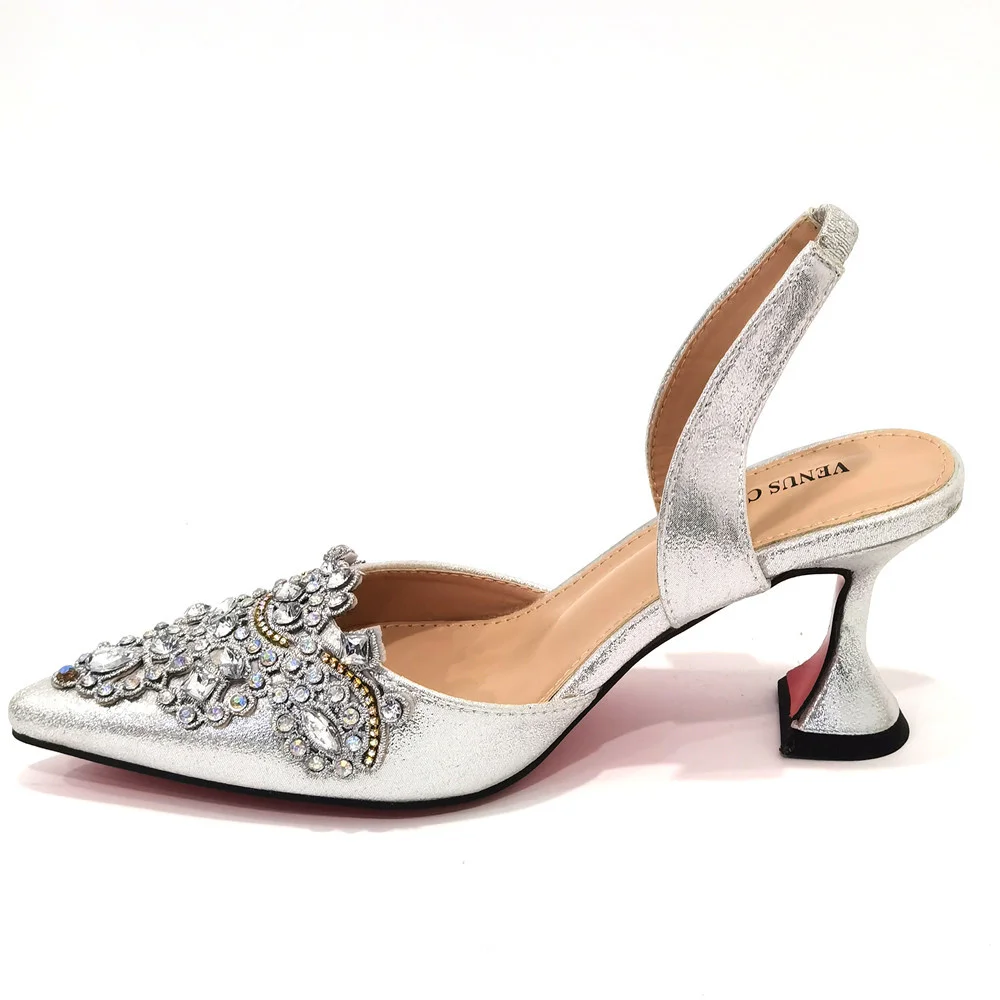 Новинка 2024, золотые туфли дл – обзор и цена Women Shoes Ysl