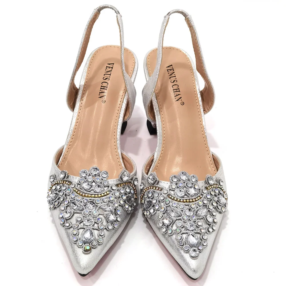 Новинка 2024, золотые туфли дл – обзор и цена Women Shoes Ysl